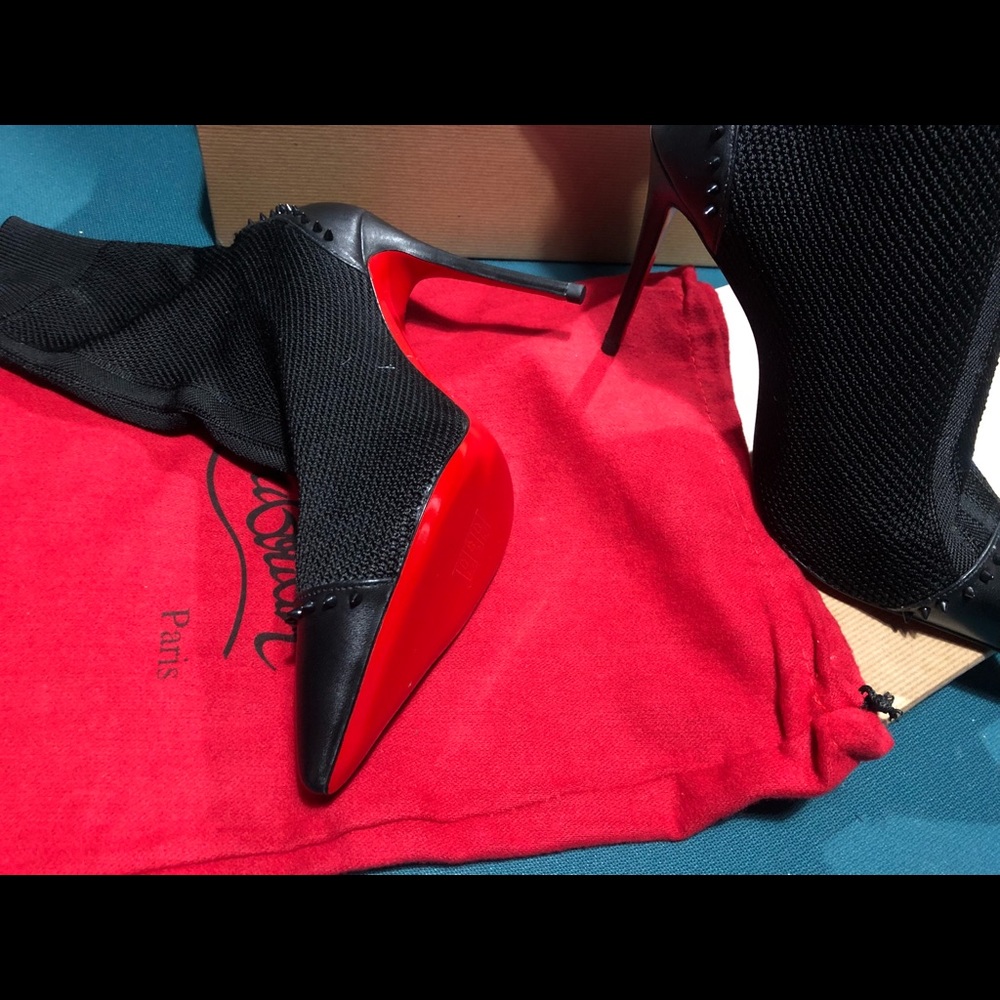 Dovi Dova Christian Louboutin - Picture 2 of 5